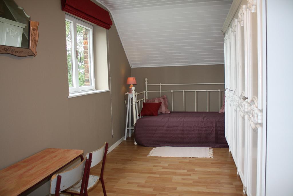 O Macra Villa Aubel Room photo